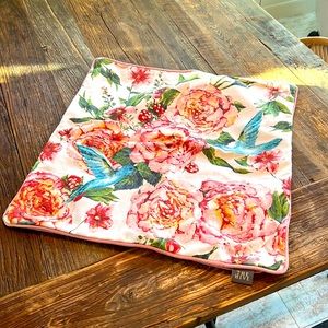 Throw pillow case 20x20